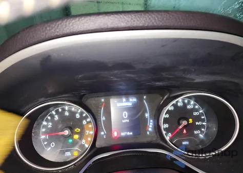 2018 Jeep Compass Latitude z USA, uszkodzony, nr VIN 3C4NJDBB9JT161153